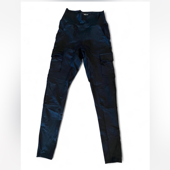 ECHT Pants - ECHT Black Leggings Streamlined Design